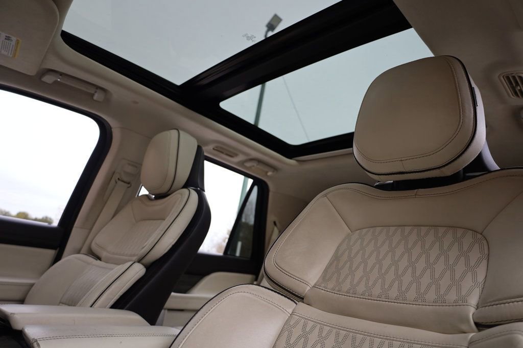 Used 2020 Lincoln Navigator Black Label image 17