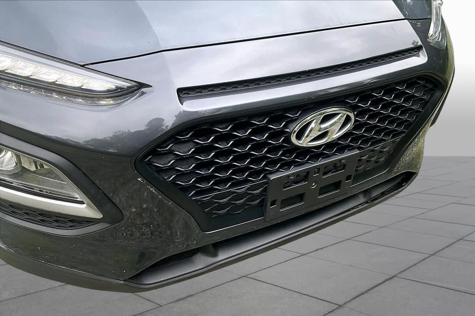 Used 2018 Hyundai Kona SE AWD/4WD image 30