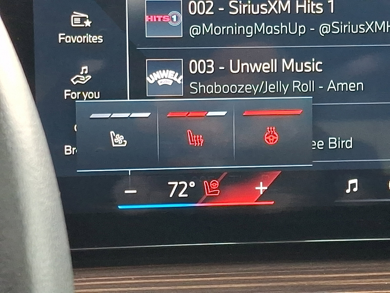 Used 2025 BMW X5 xDrive50e image 26