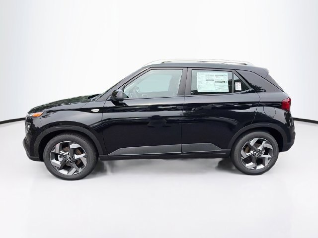 New 2026 Hyundai Venue SEL FWD image 3