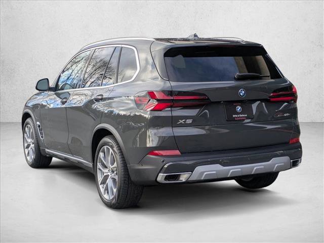 New 2026 BMW X5 xDrive50e w/ Premium Package AWD/4WD image 8