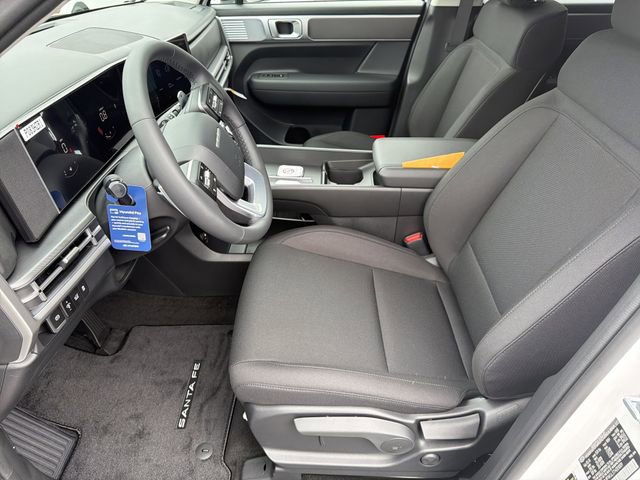 New 2026 Hyundai Santa Fe SE FWD image 9