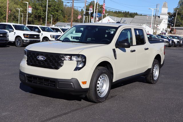 New 2025 Ford Maverick XL w/ Equipment Group 101A image 15