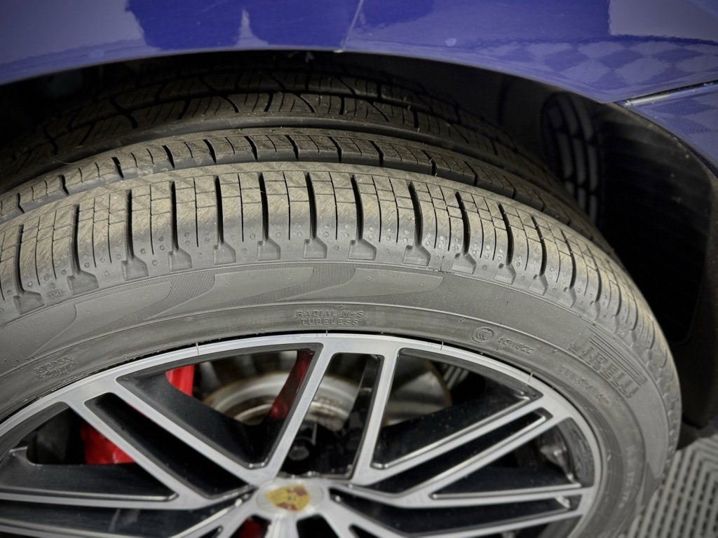 Used 2022 Porsche Macan S image 20