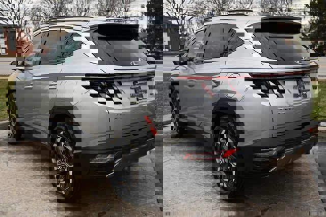 Used 2024 Hyundai Tucson Limited image 7