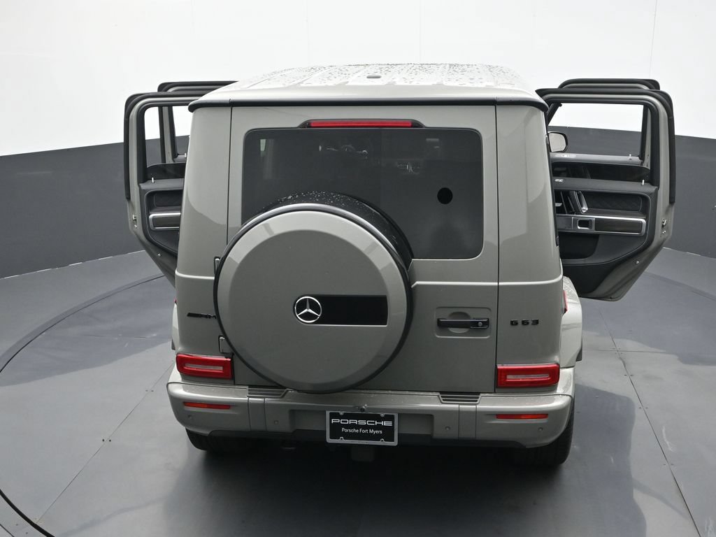 Used 2027 Mercedes-Benz G 63 AMG 4MATIC image 26