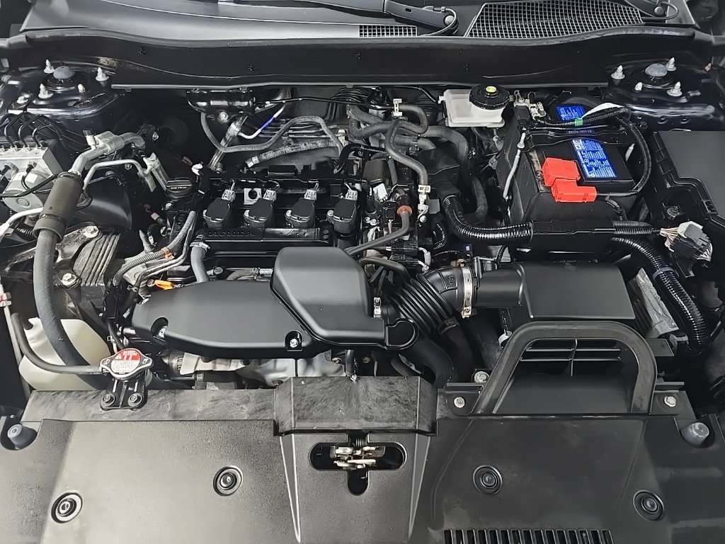 Used 2024 Honda CR-V LX image 12