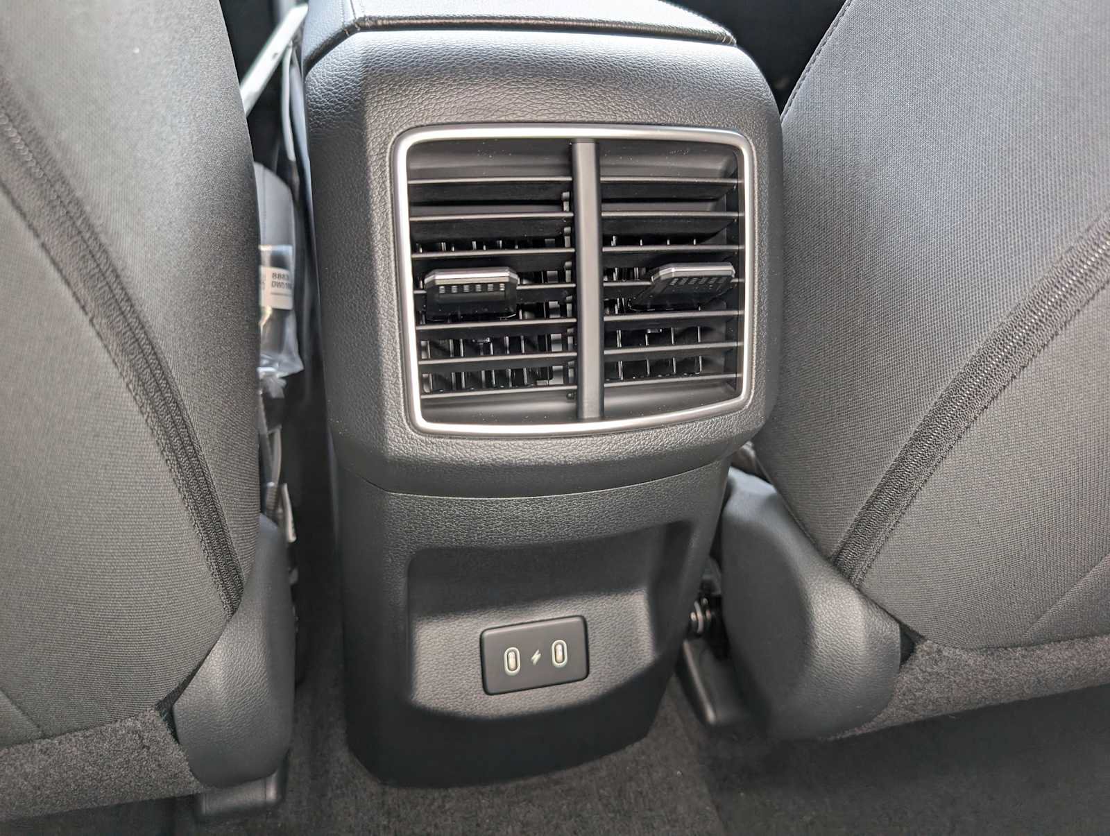 New 2026 Kia Sportage LX w/ LX Convenience Package AWD/4WD image 15