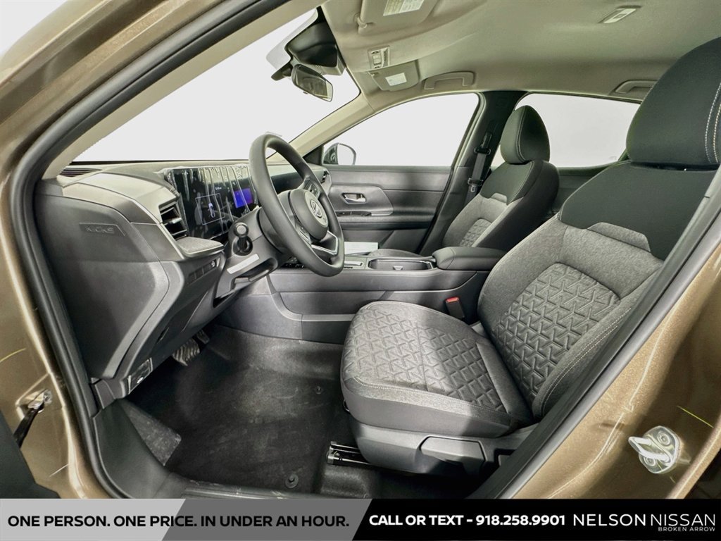 New 2027 Nissan Kicks SV w/ Cold Weather Package FWD image 20