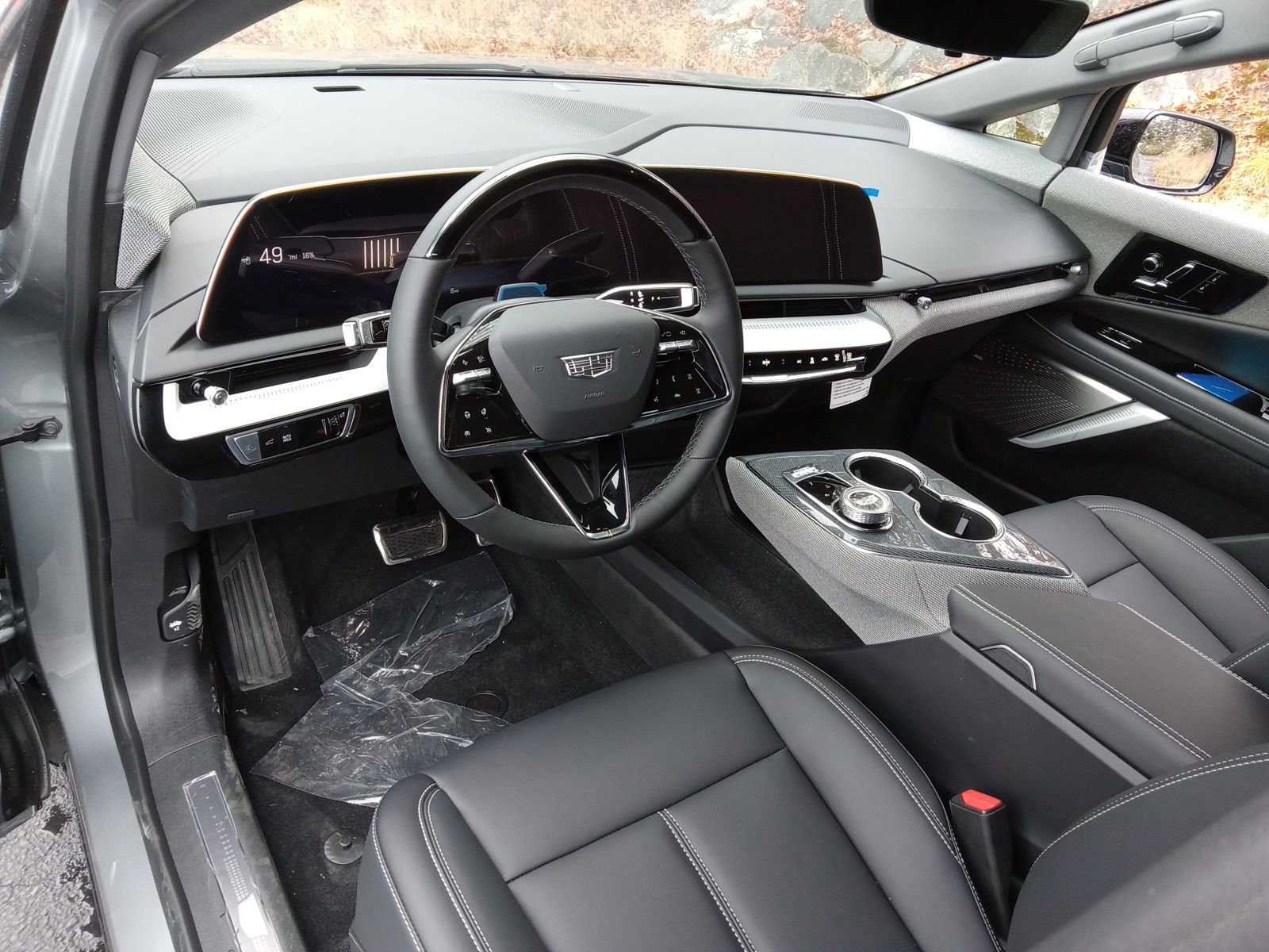 New 2026 Cadillac Optiq Sport 1 image 15