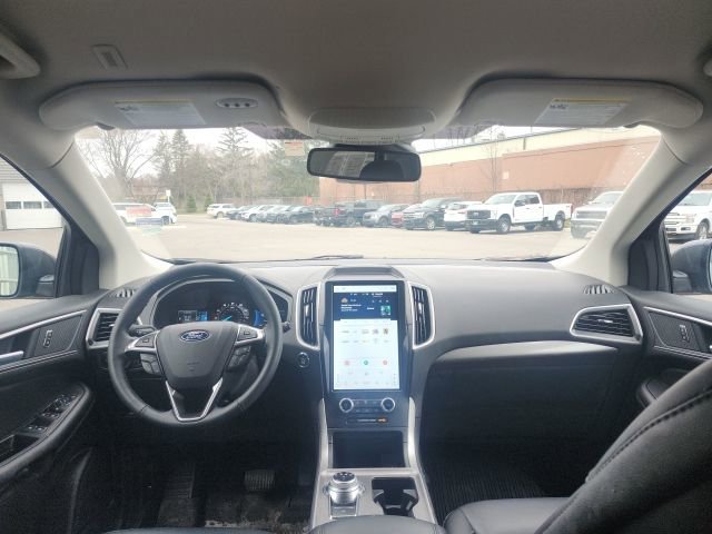 Used 2024 Ford Edge SEL w/ Convenience Package AWD/4WD image 16