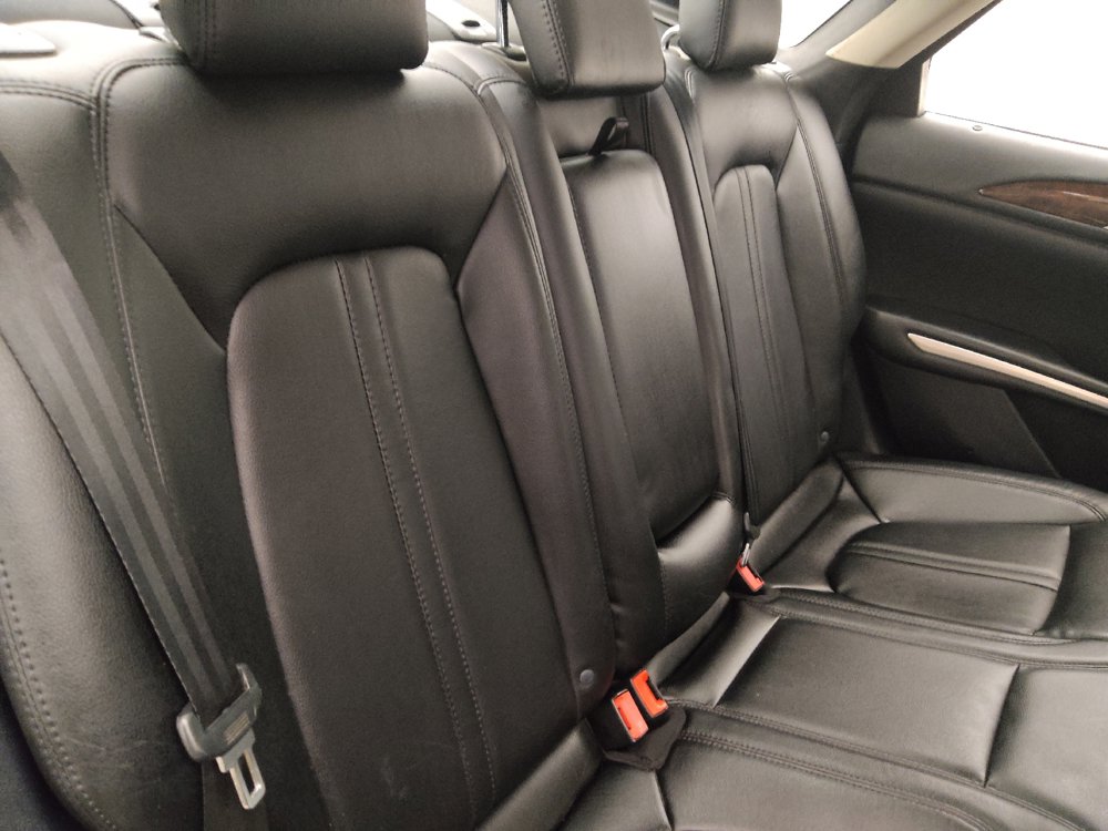 Used 2016 Lincoln MKZ FWD image 19