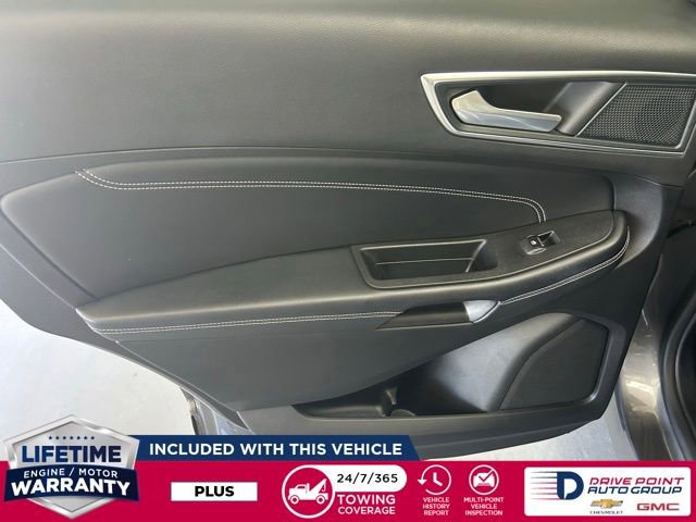 Used 2024 Ford Edge Titanium image 33