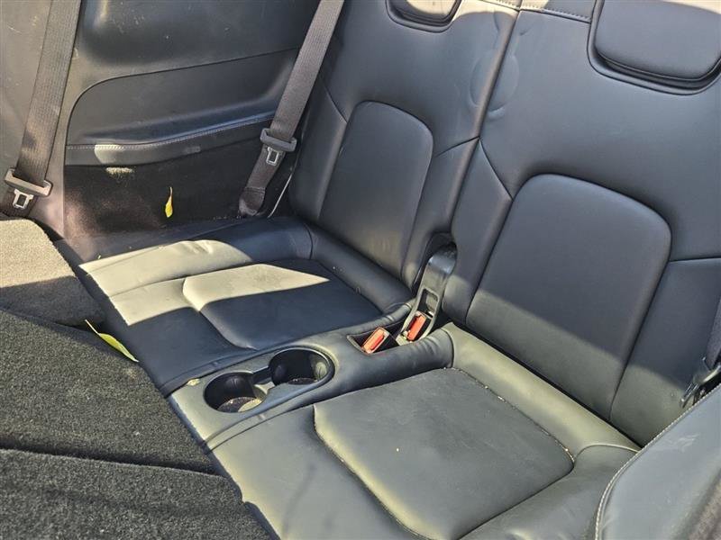 Used 2022 Tesla Model Y Long Range AWD/4WD image 4
