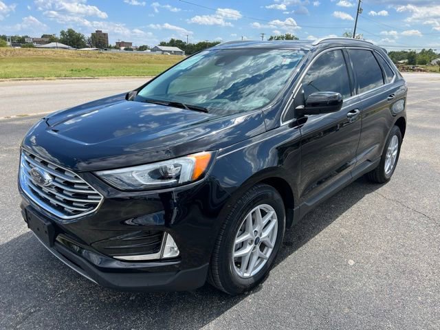 Used 2022 Ford Edge SEL w/ Convenience Package image 3