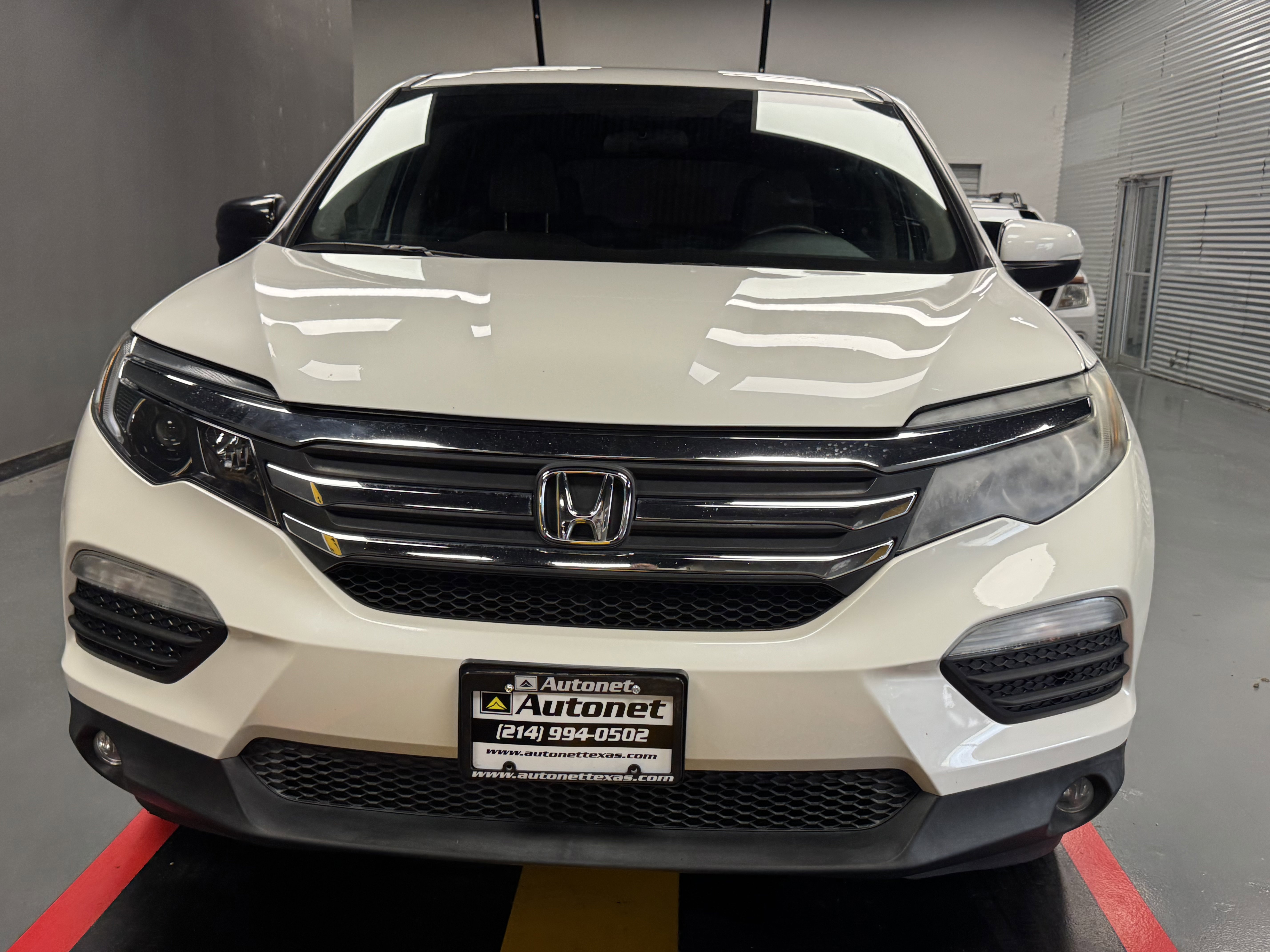 Used 2017 Honda Pilot EX image 4