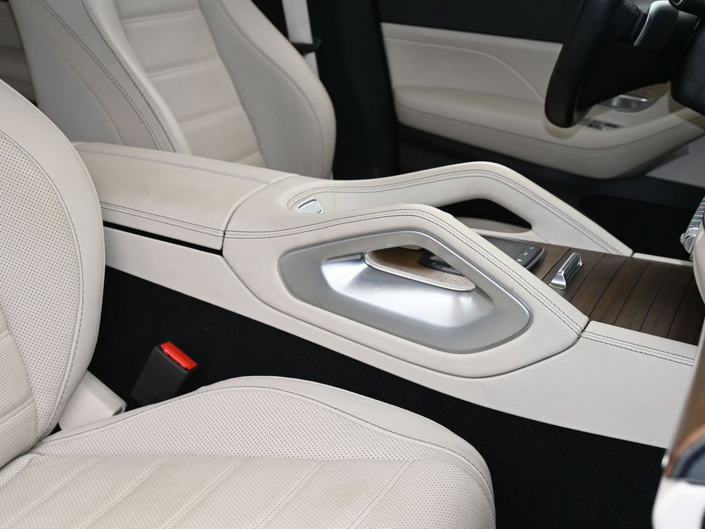 Used 2024 Mercedes-Benz GLE 450e 4MATIC image 59