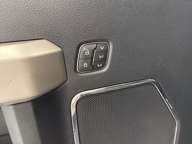 Used 2022 Ford F250 Lariat w/ Lariat Ultimate Package image 21