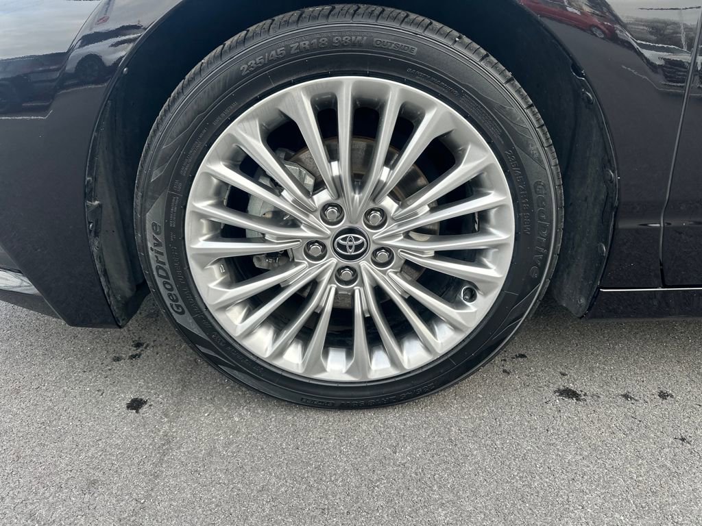 Used 2020 Toyota Avalon Limited w/ Advanced Safety Package image 12