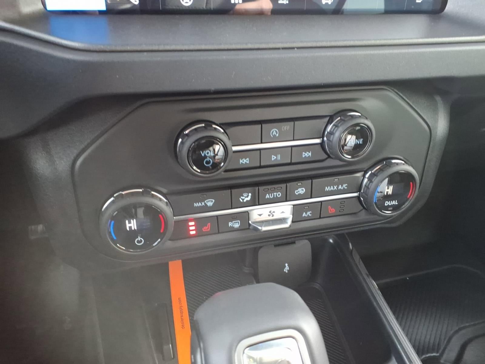 New 2025 Ford Bronco Big Bend AWD/4WD image 20