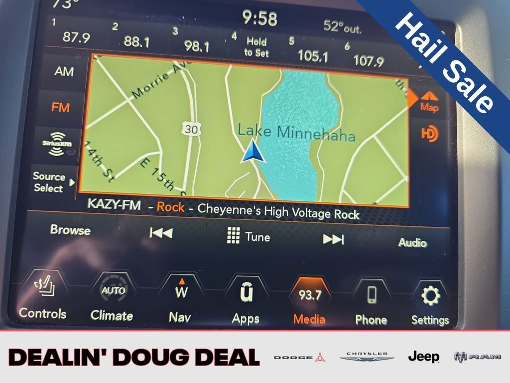 Used 2023 Jeep Cherokee Altitude Lux image 20