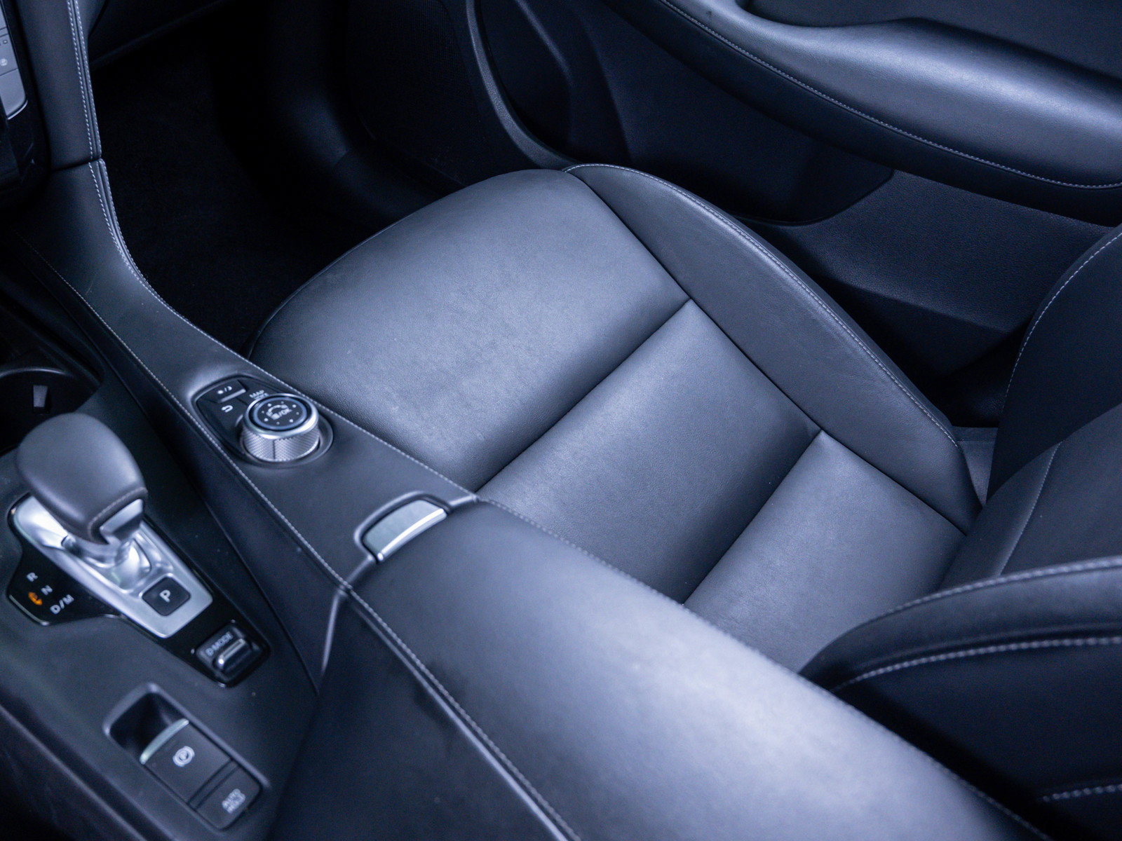 Used 2019 INFINITI QX50 Luxe w/ Navigation Package image 28