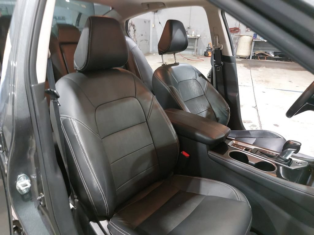 Used 2022 Nissan Altima 2.5 SL AWD/4WD image 10