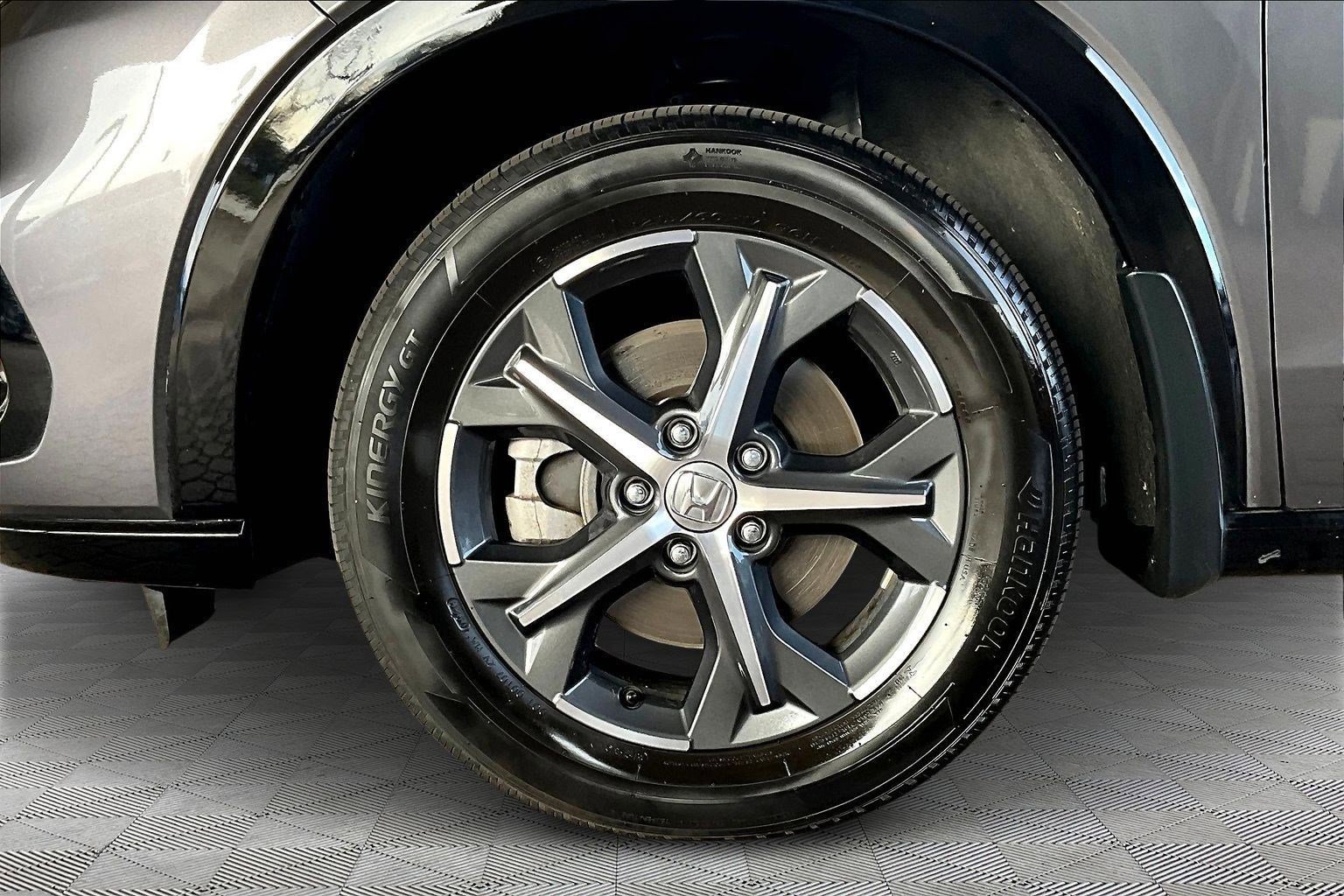 Used 2023 Honda HR-V EX-L image 33