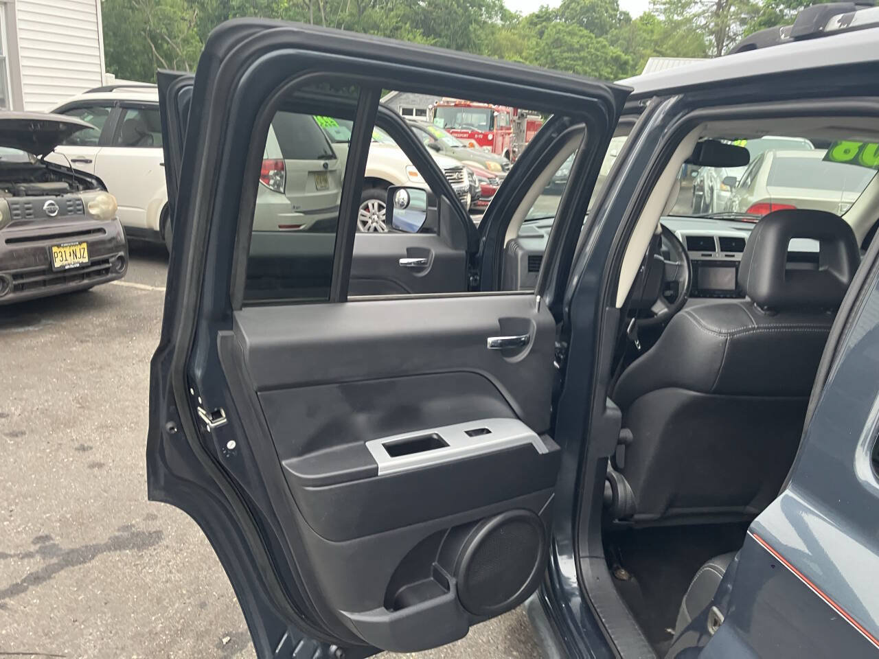 Used 2008 Jeep Patriot Limited AWD/4WD image 18