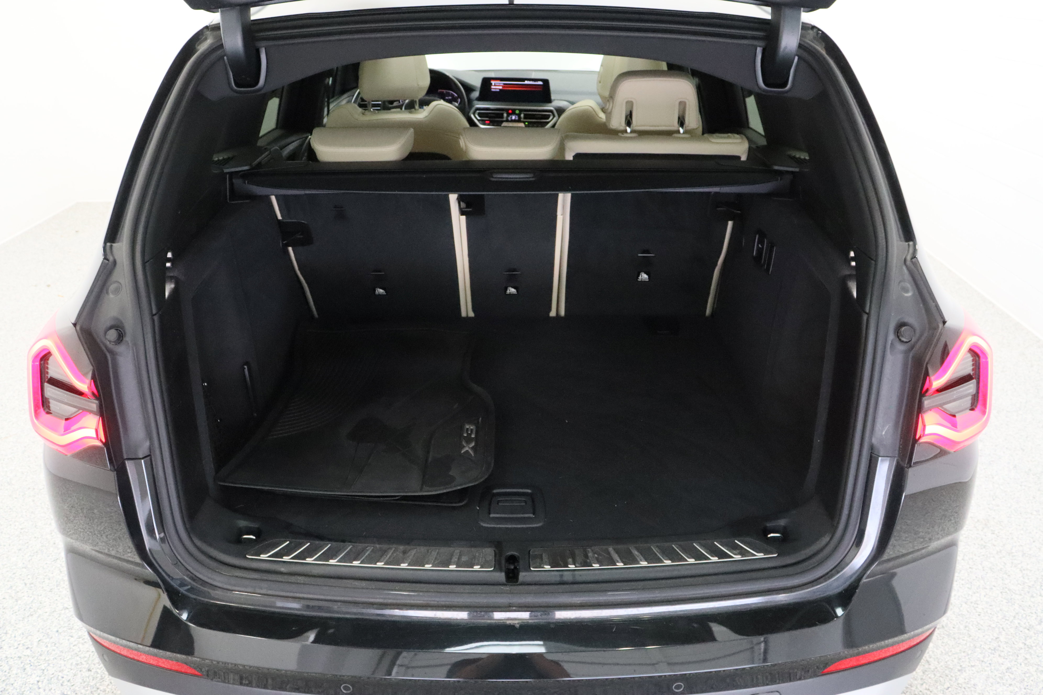 Used 2023 BMW X3 sDrive30i w/ Convenience Package RWD image 36