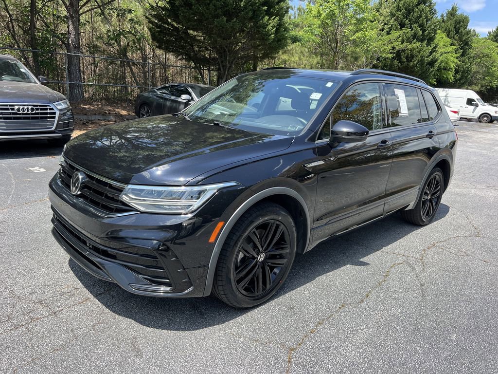 Used 2022 Volkswagen Tiguan SE R-Line FWD image 3