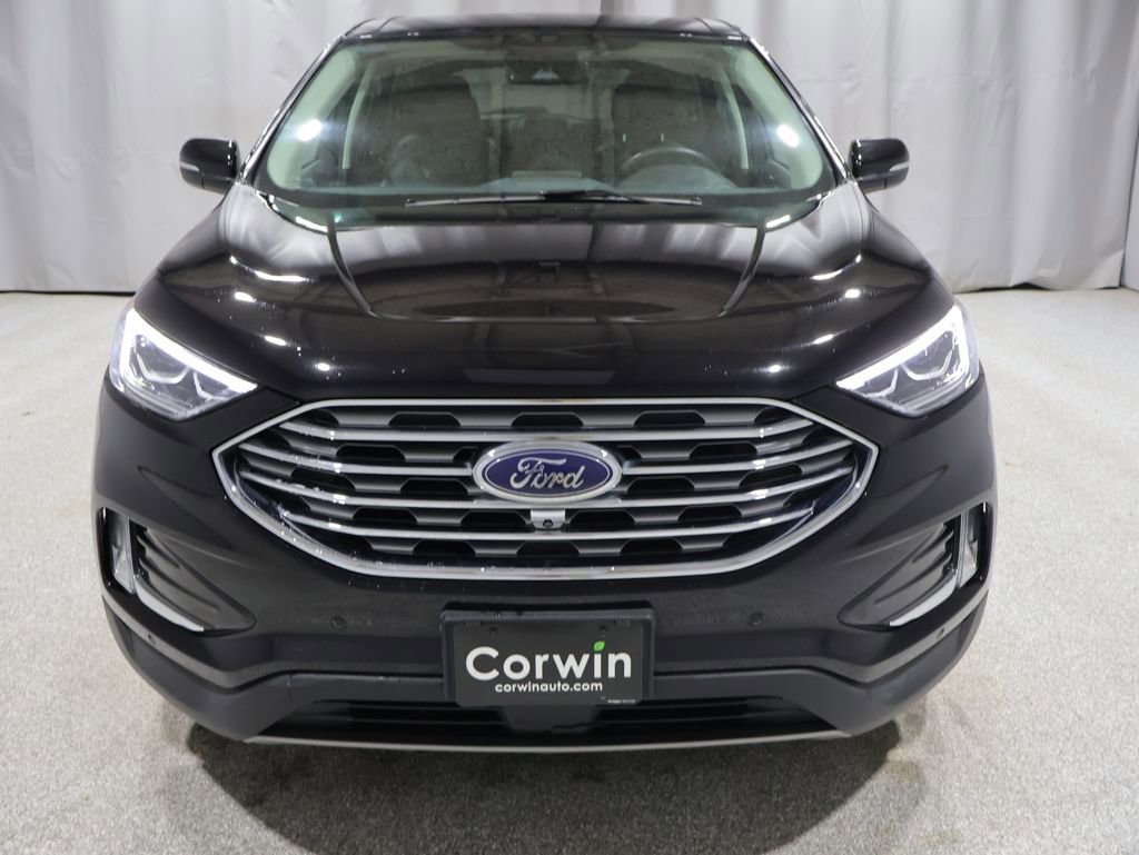 Used 2024 Ford Edge Titanium w/ Equipment Group 301A image 8
