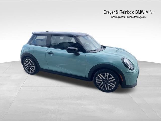 Certified 2025 MINI Cooper S image 1