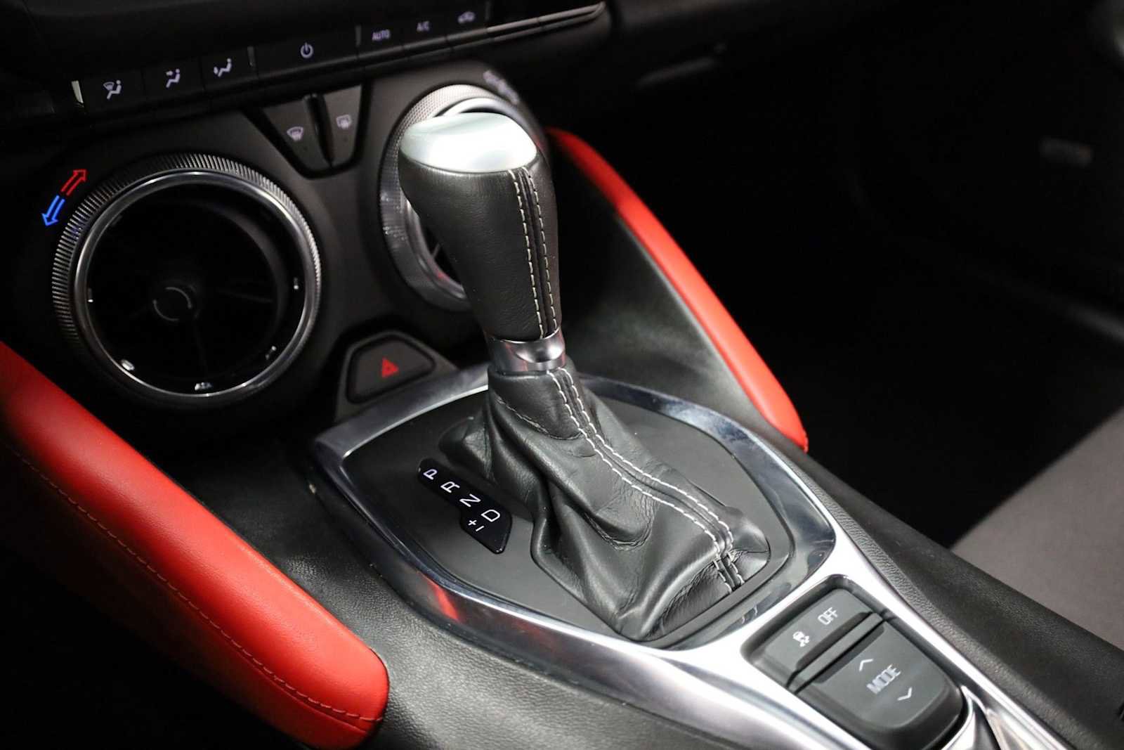 Used 2023 Chevrolet Camaro LT w/ Technology Package image 26