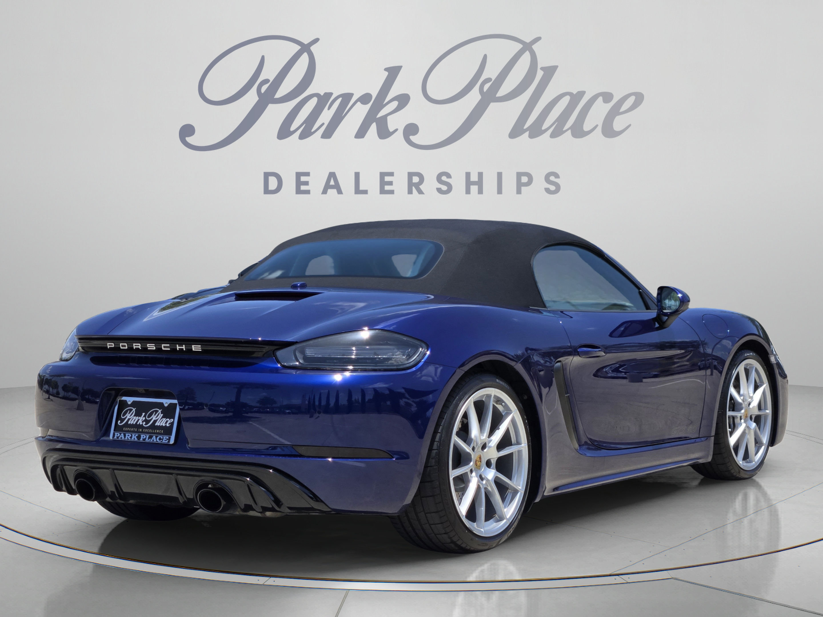 Used 2025 Porsche 718 Boxster GTS RWD image 7