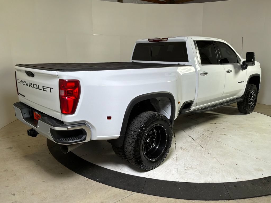 Used 2025 Chevrolet Silverado 3500 LTZ w/ LTZ Plus Package AWD/4WD image 6