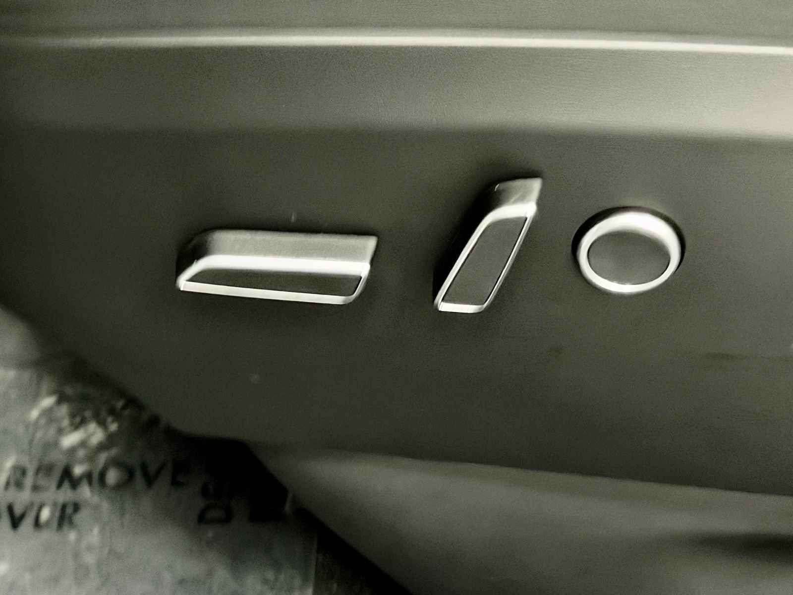 Used 2022 Tesla Model X AWD/4WD image 23