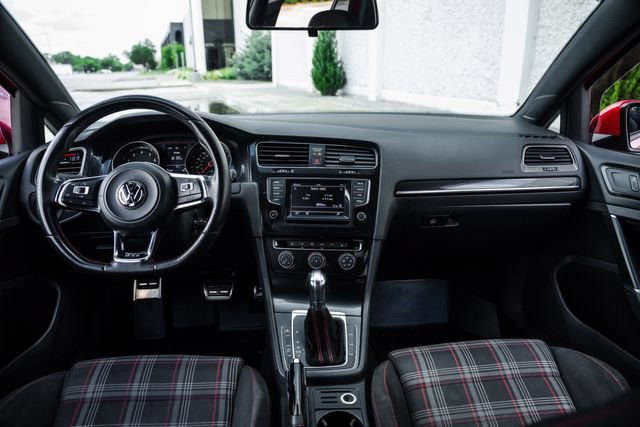 Used 2015 Volkswagen GTI S FWD image 2