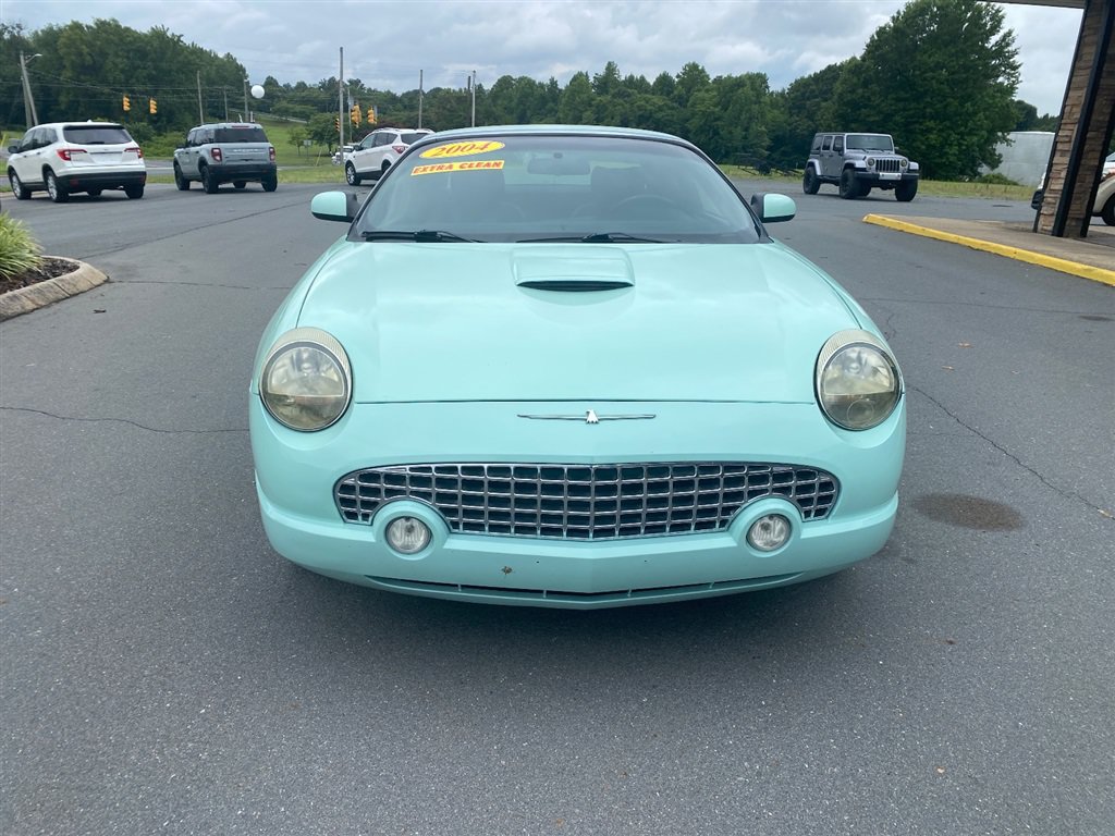 Used 2004 Ford Thunderbird RWD image 2