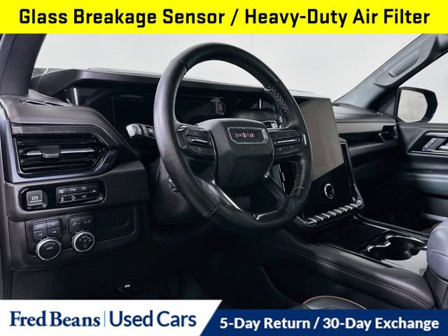 Used 2025 GMC Yukon AT4 w/ AT4 Premium Package AWD/4WD image 14