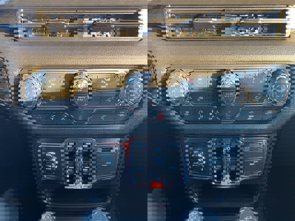 New 2026 Jeep Gladiator Sport image 31