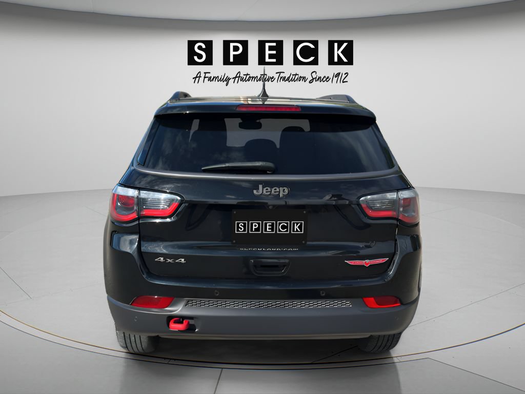 Used 2021 Jeep Compass Trailhawk AWD/4WD image 4
