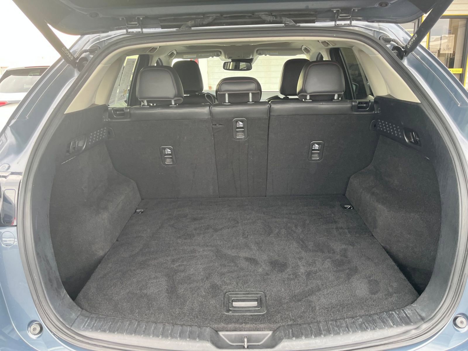 Used 2024 MAZDA CX-5 Carbon Edition image 35