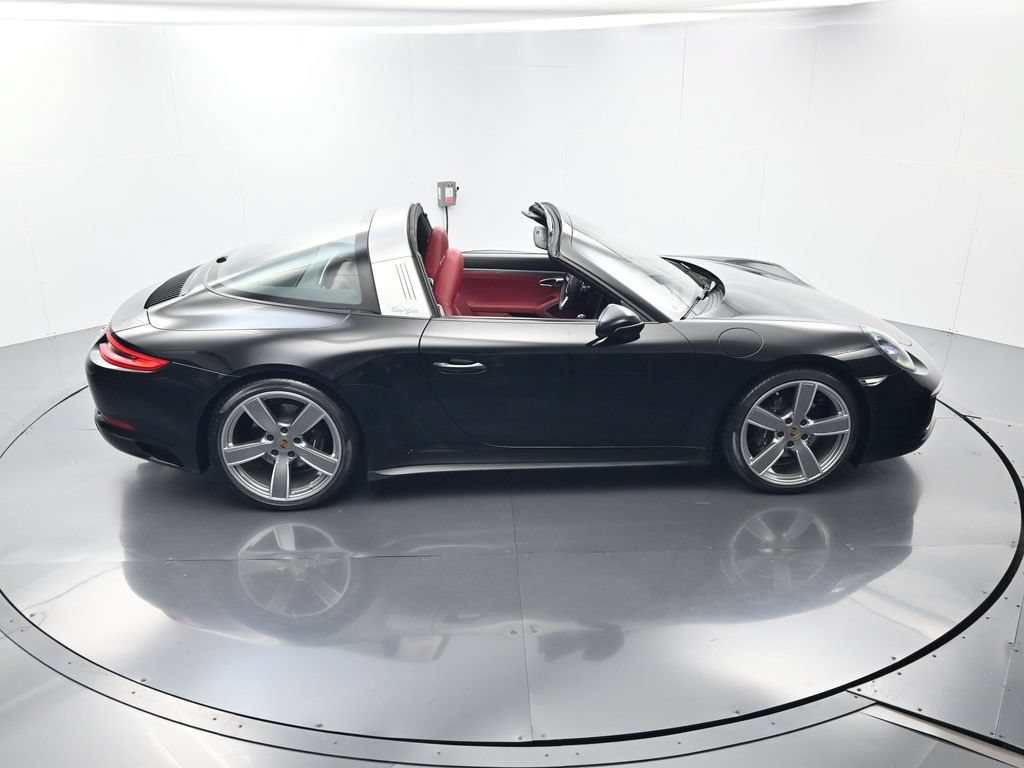Certified 2019 Porsche 911 Targa 4 AWD/4WD image 51