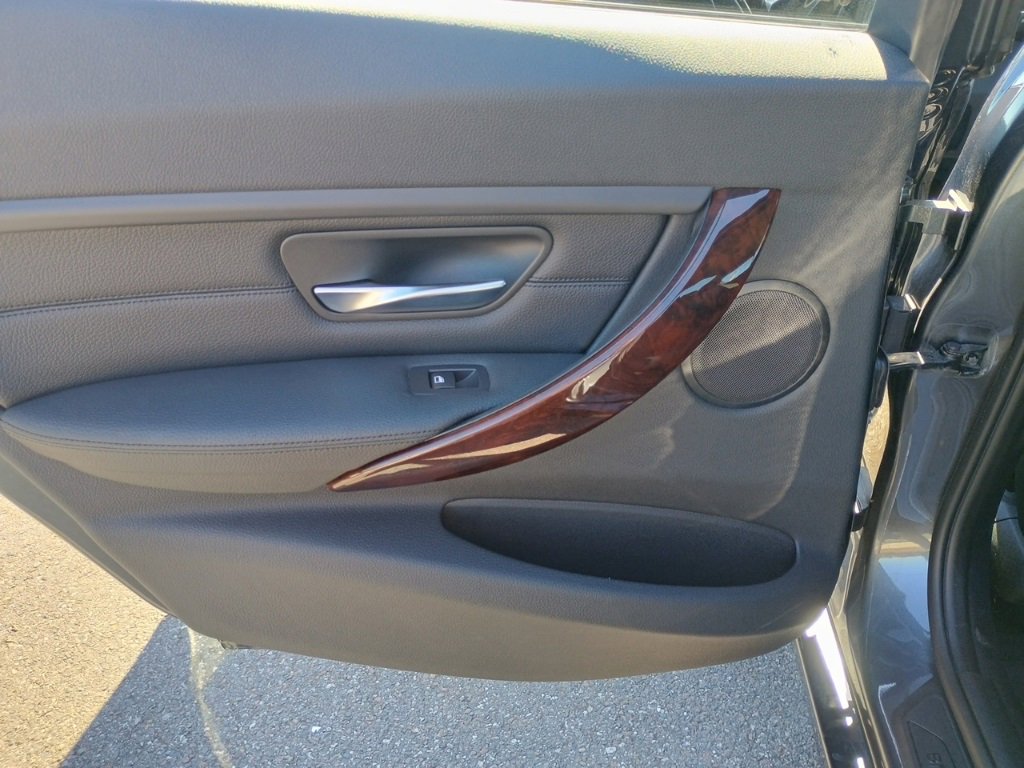 Used 2014 BMW 335i Sedan image 15