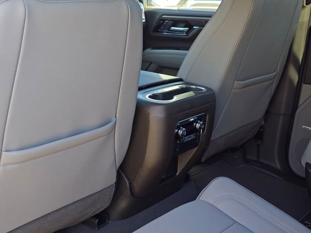 New 2026 GMC Yukon XL Elevation image 16