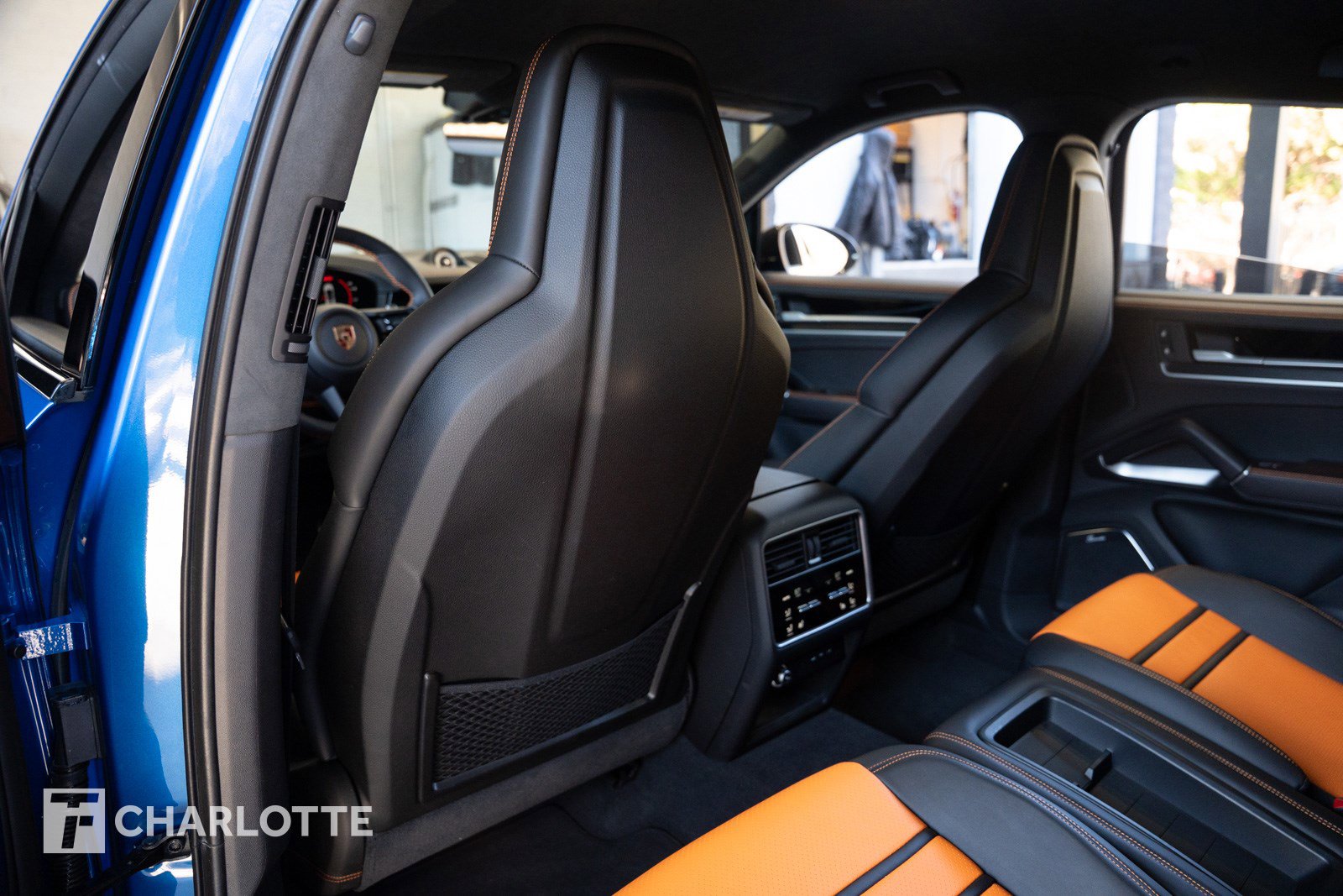 Used 2024 Porsche Cayenne Turbo GT image 33