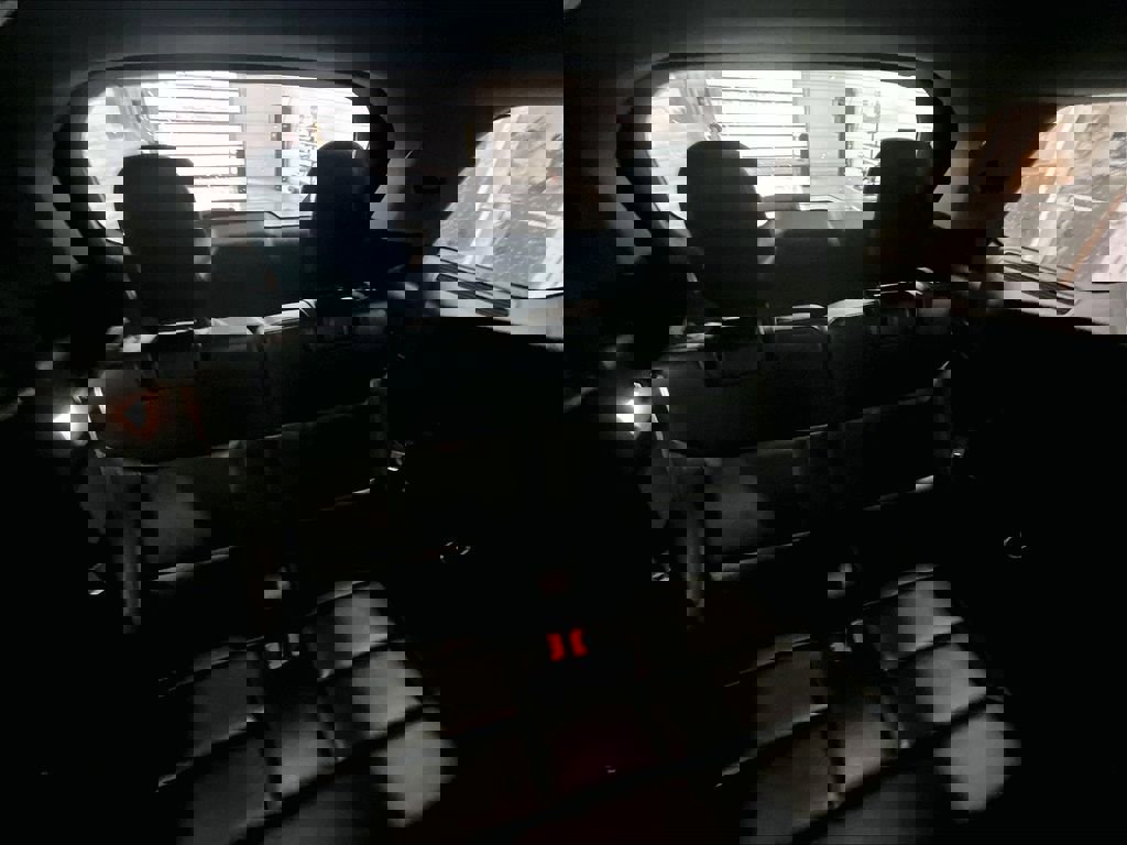 Used 2021 Ford Explorer XLT w/ Equipment Group 202A image 17