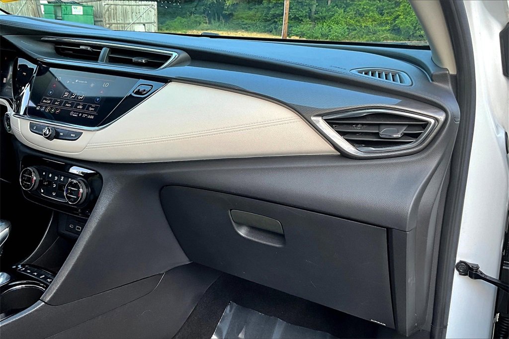 Certified 2022 Buick Encore GX Essence w/ Advanced Technology Package image 22