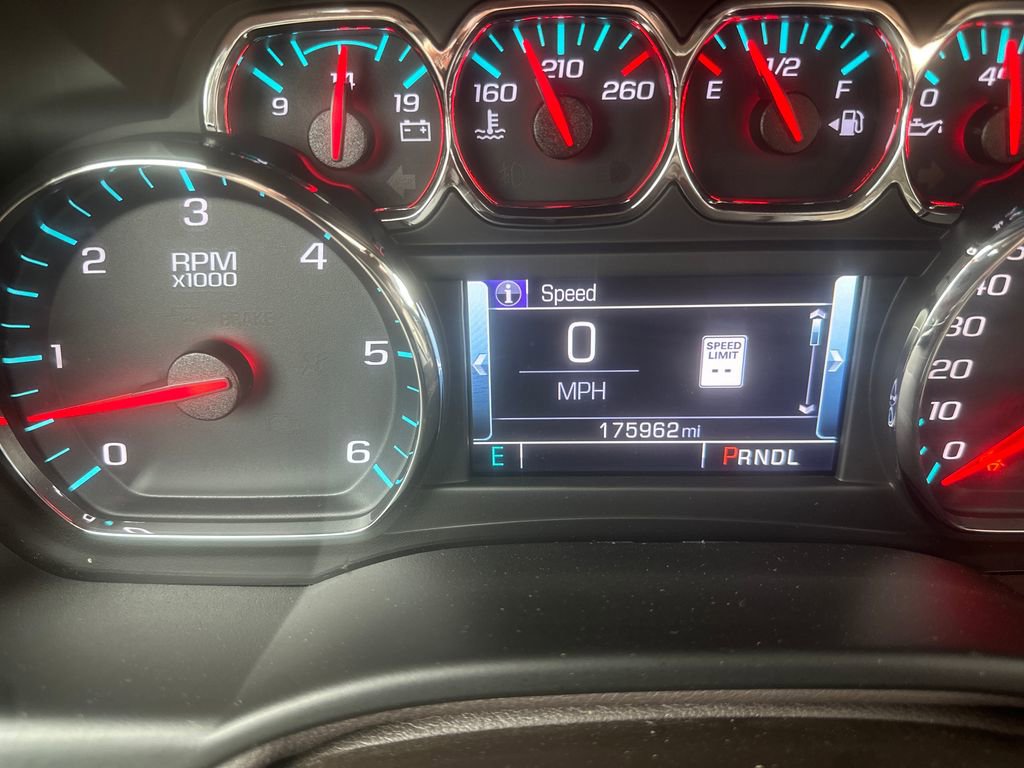Used 2020 GMC Yukon SLT w/ Open Road Package AWD/4WD image 13